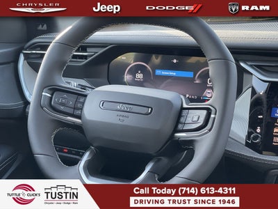 2026 Jeep Cherokee Laredo