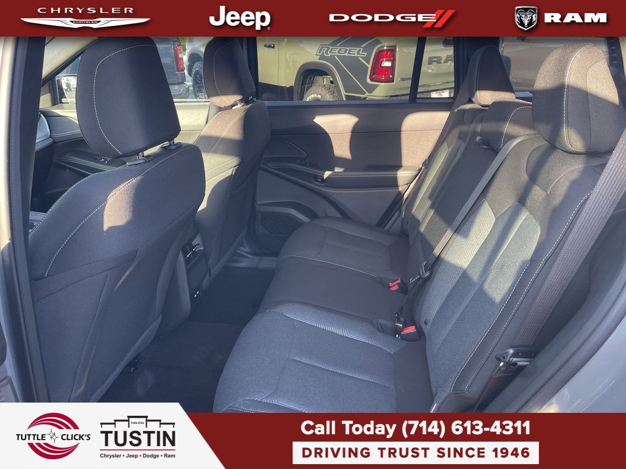 2026 Jeep Cherokee Laredo