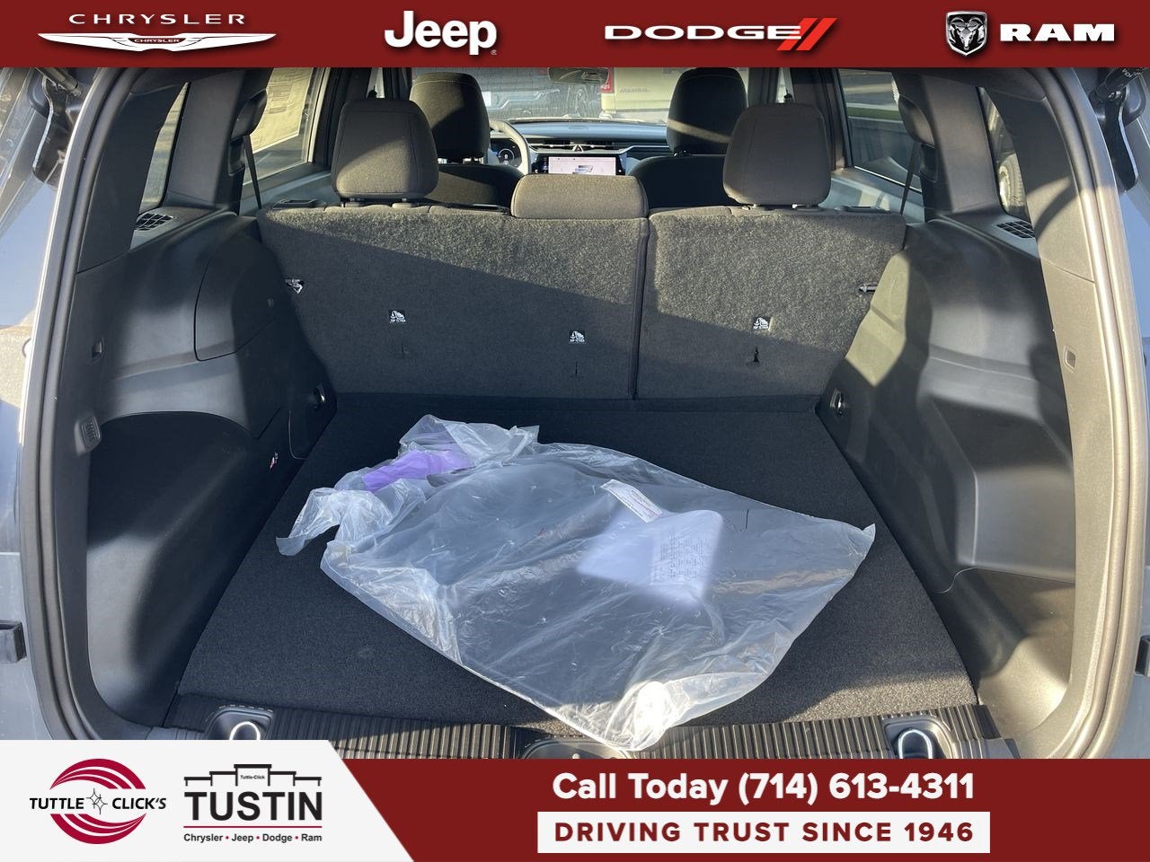 2026 Jeep Cherokee Laredo