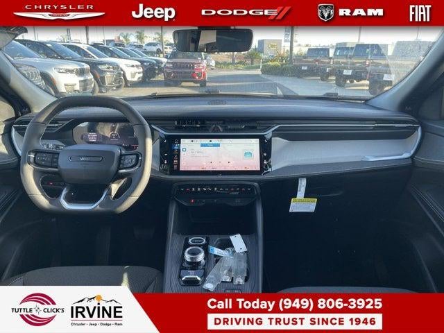 2026 Jeep Cherokee CHEROKEE LAREDO 4X4