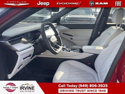 2026 Jeep Cherokee CHEROKEE OVERLAND 4X4
