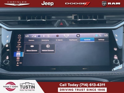 2026 Jeep Cherokee Overland