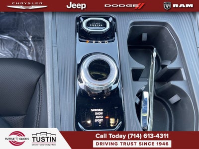 2026 Jeep Cherokee Overland