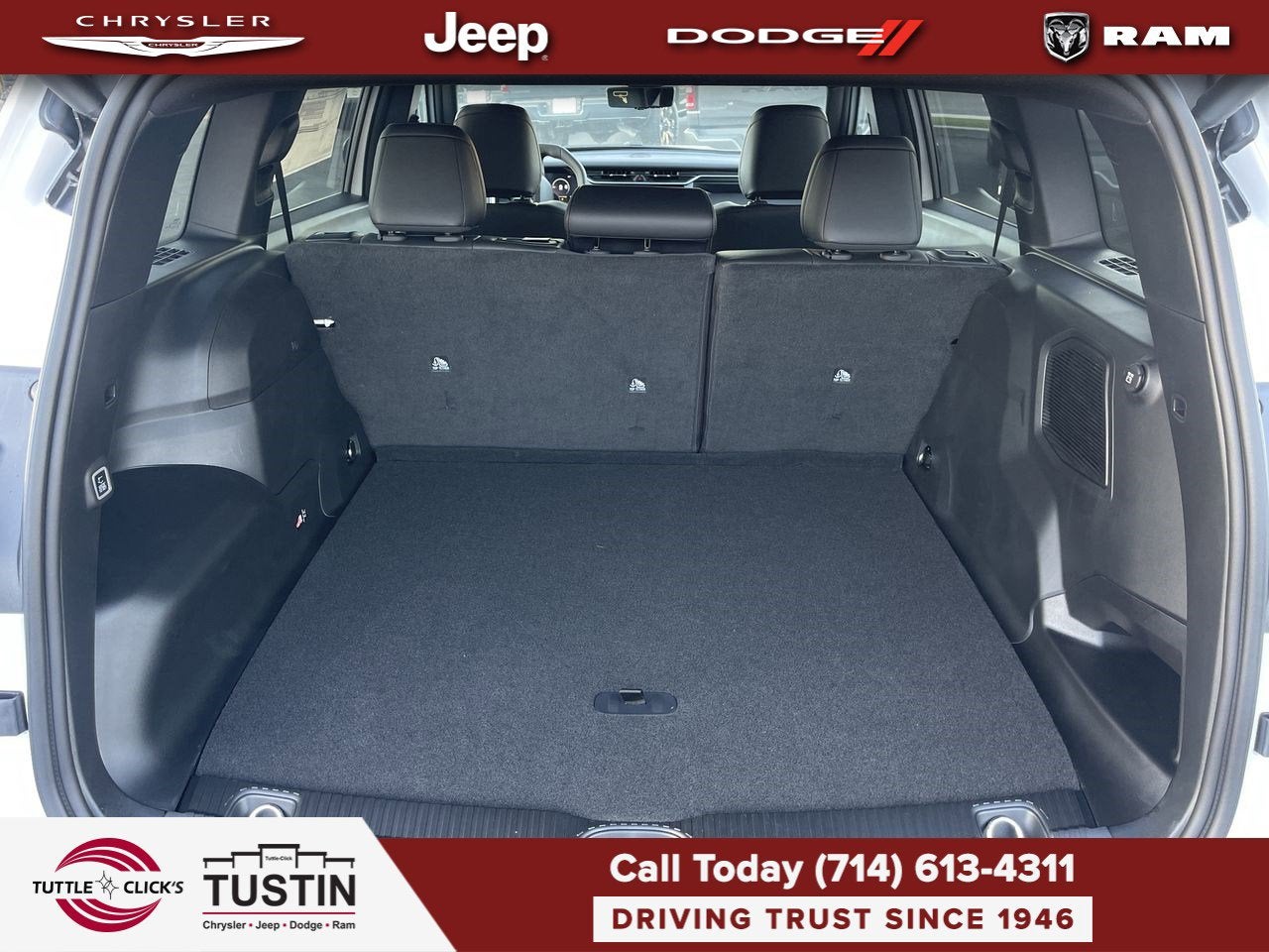 2026 Jeep Cherokee Overland