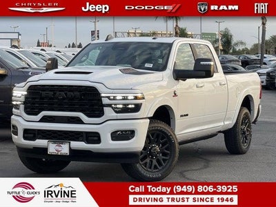 2026 RAM 3500 RAM 3500 LIMITED CREW CAB 4X4 6'4' BOX