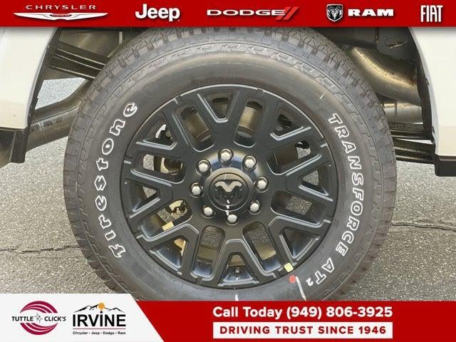 2026 RAM 3500 RAM 3500 LIMITED CREW CAB 4X4 6'4' BOX