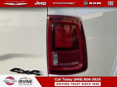 2026 RAM 3500 RAM 3500 LIMITED CREW CAB 4X4 6'4' BOX