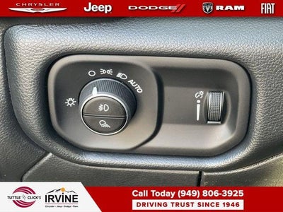 2026 RAM 2500 RAM 2500 BLACK EXPRESS CREW CAB 4X4 6'4' BOX