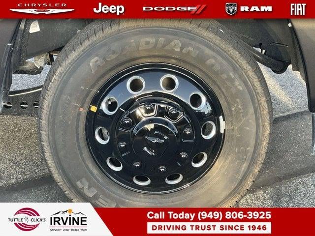 2026 RAM 3500 RAM 3500 LARAMIE CREW CAB 4X4 8' BOX