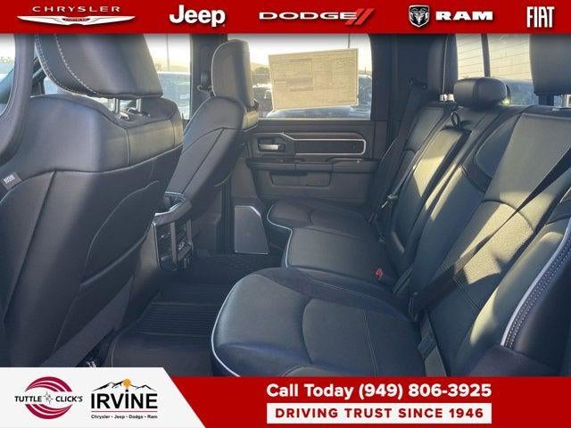 2026 RAM 3500 RAM 3500 LARAMIE CREW CAB 4X4 8' BOX