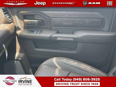 2026 RAM 3500 RAM 3500 LIMITED LONGHORN CREW CAB 4X4 8' BOX