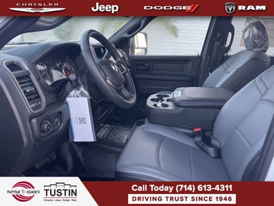 2025 RAM 3500 TRADESMAN