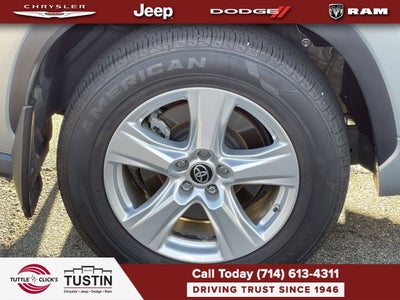 2023 Toyota Highlander Hybrid LE