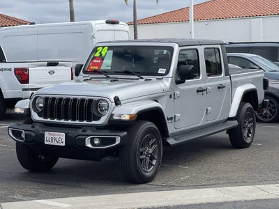 2024 Jeep Gladiator Sport S