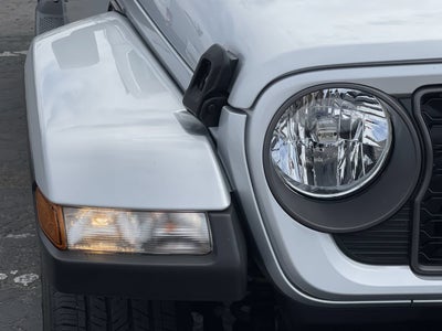 2024 Jeep Gladiator Sport S