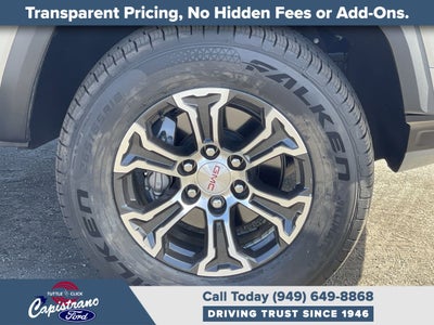 2024 GMC Canyon 4WD AT4