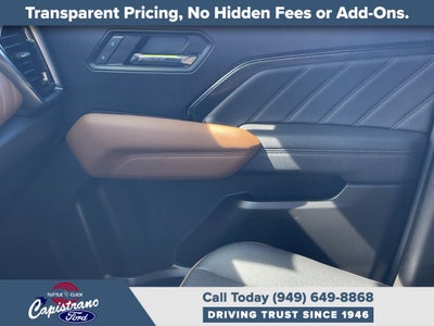 2024 GMC Canyon 4WD AT4