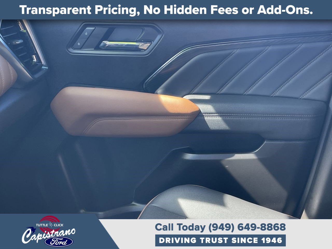 2024 GMC Canyon 4WD AT4