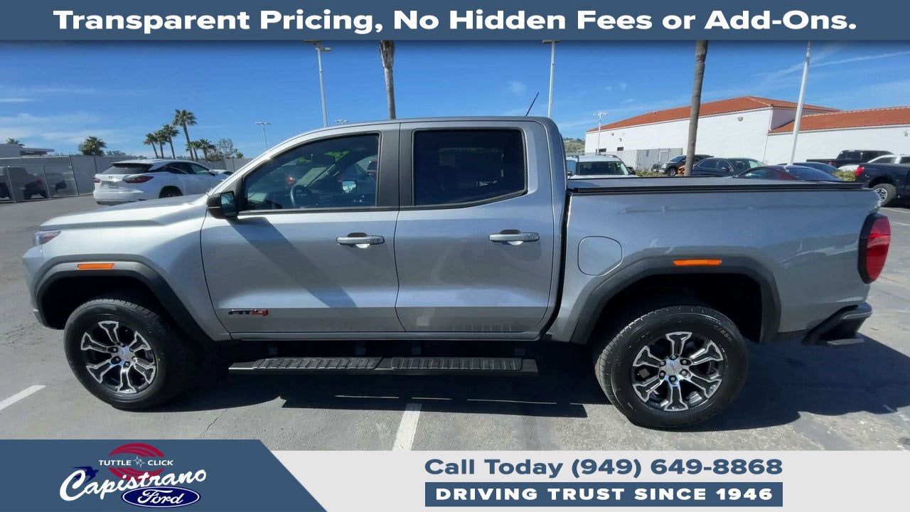 2024 GMC Canyon 4WD AT4