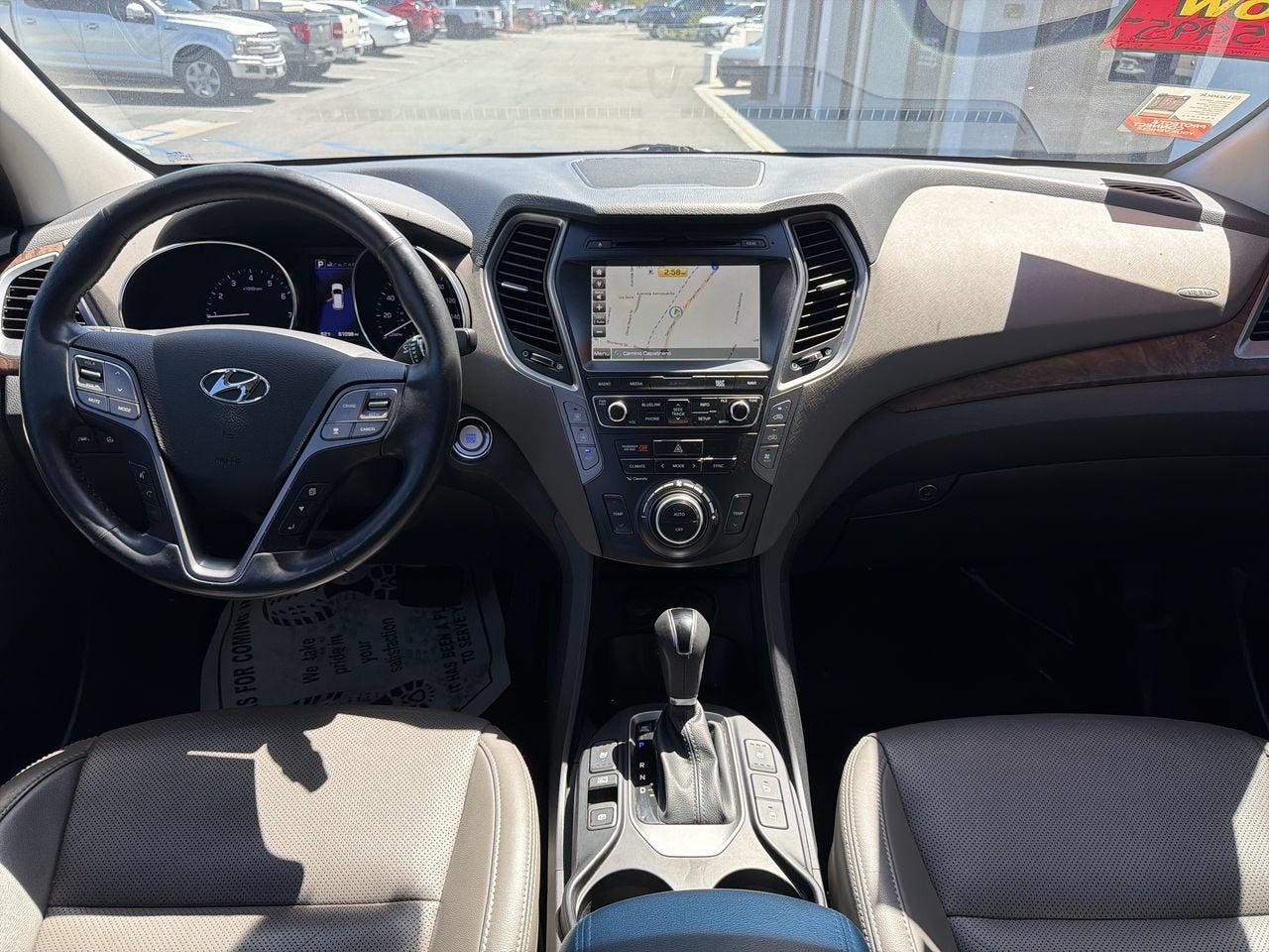 2017 Hyundai Santa Fe Limited Ultimate