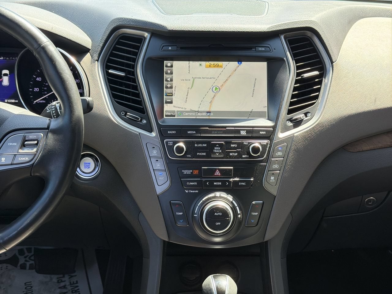 2017 Hyundai Santa Fe Limited Ultimate