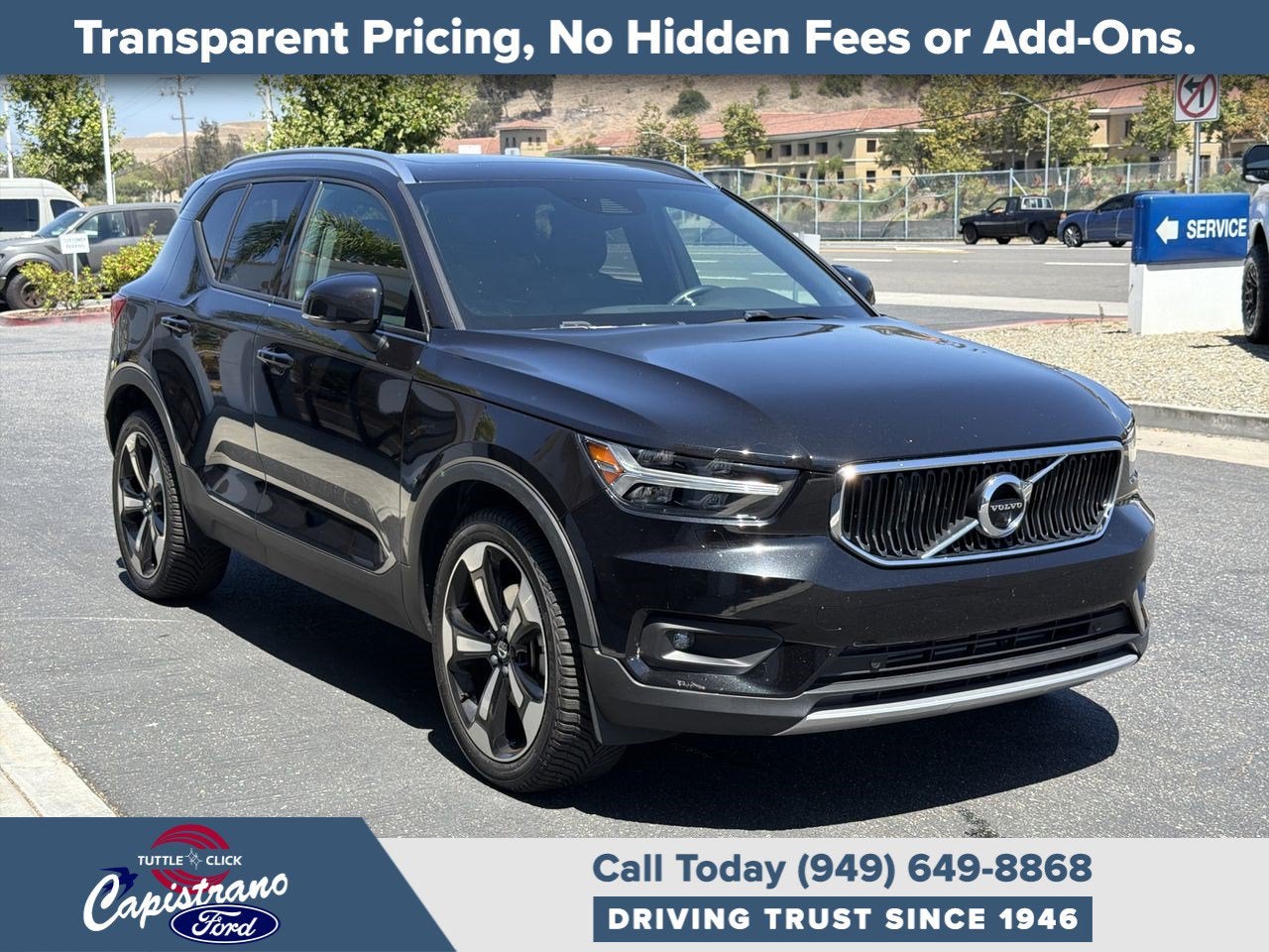 2020 Volvo XC40 Momentum