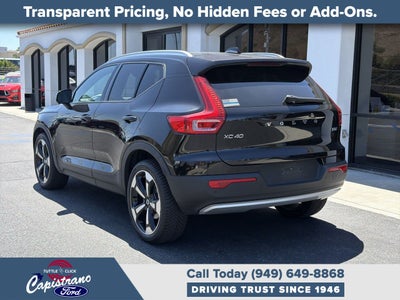 2020 Volvo XC40 Momentum